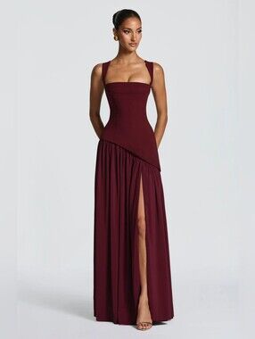 NWT Babyboo Fashion Tullulah Maxi Dress in Cherry Lacquer Size XS